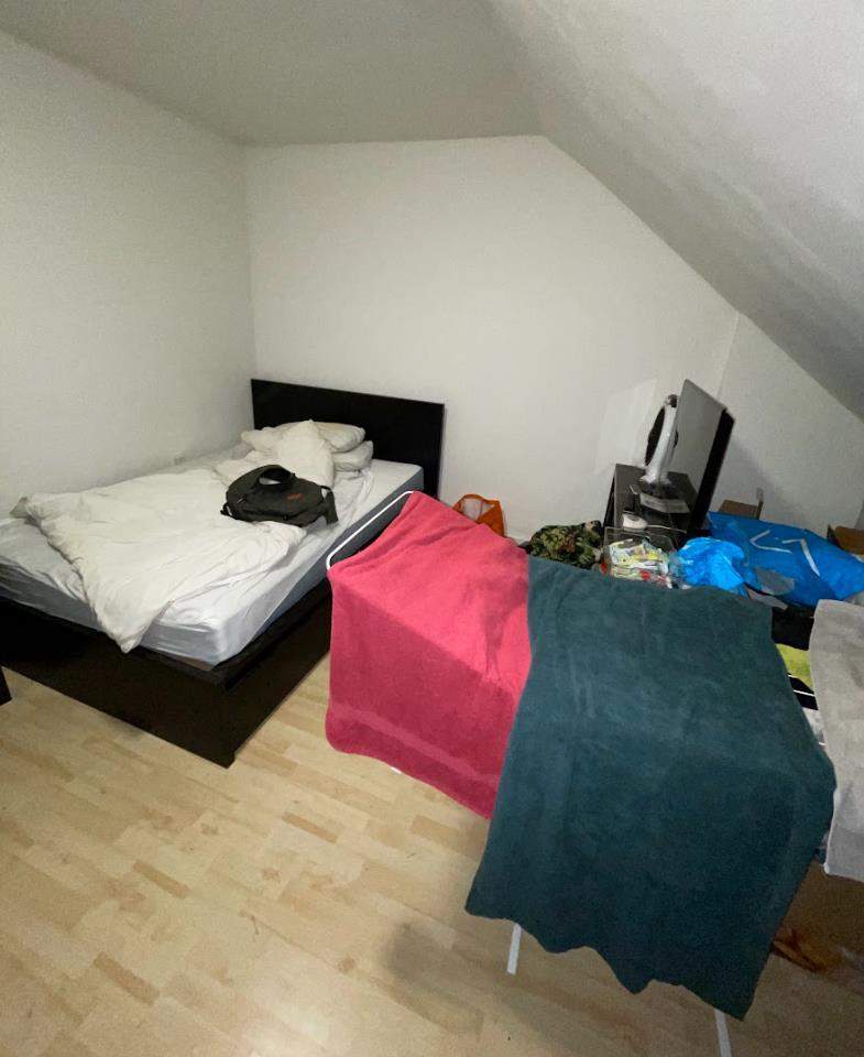 Bild 2 von 4