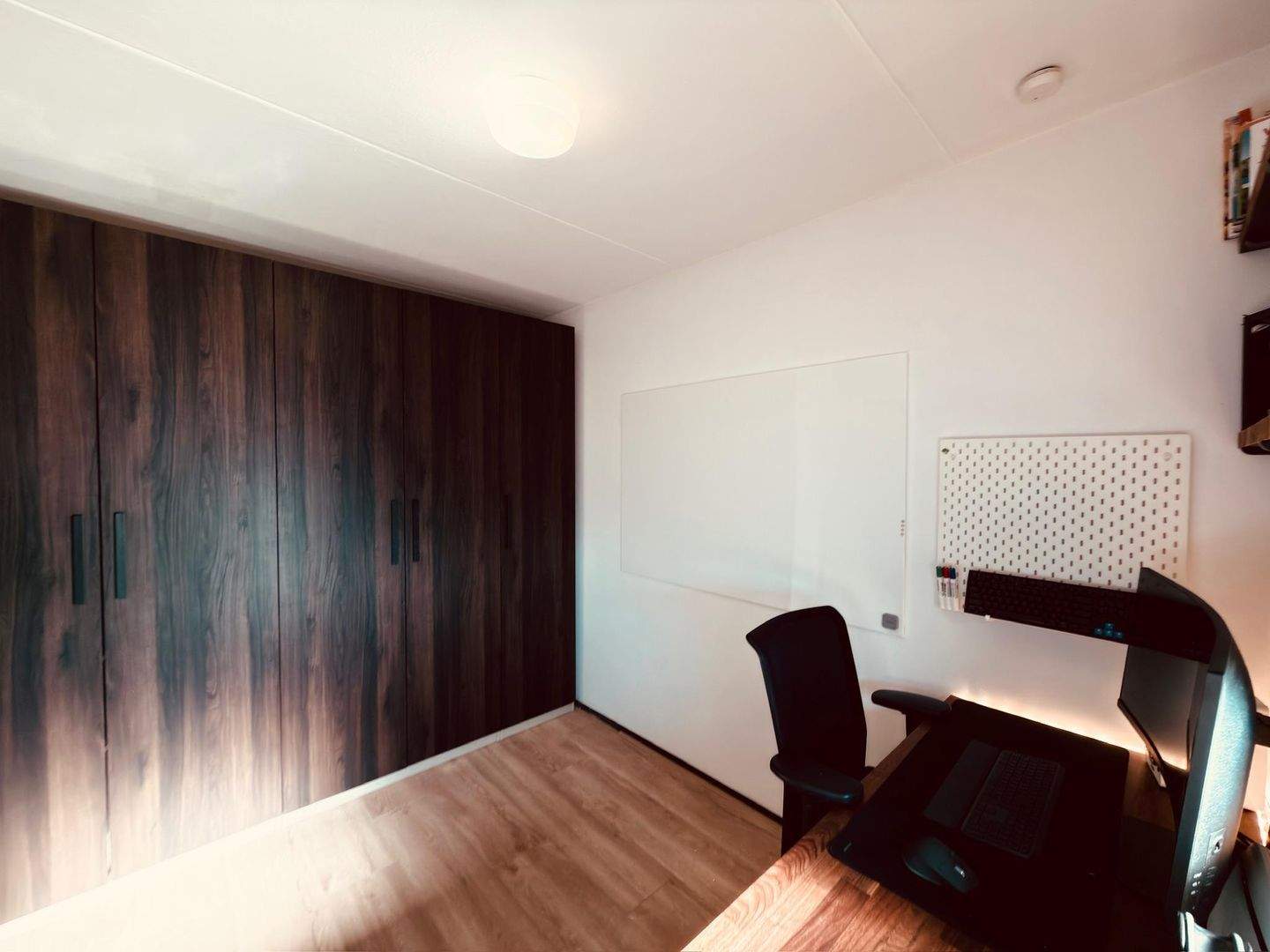 Image 10 of 12