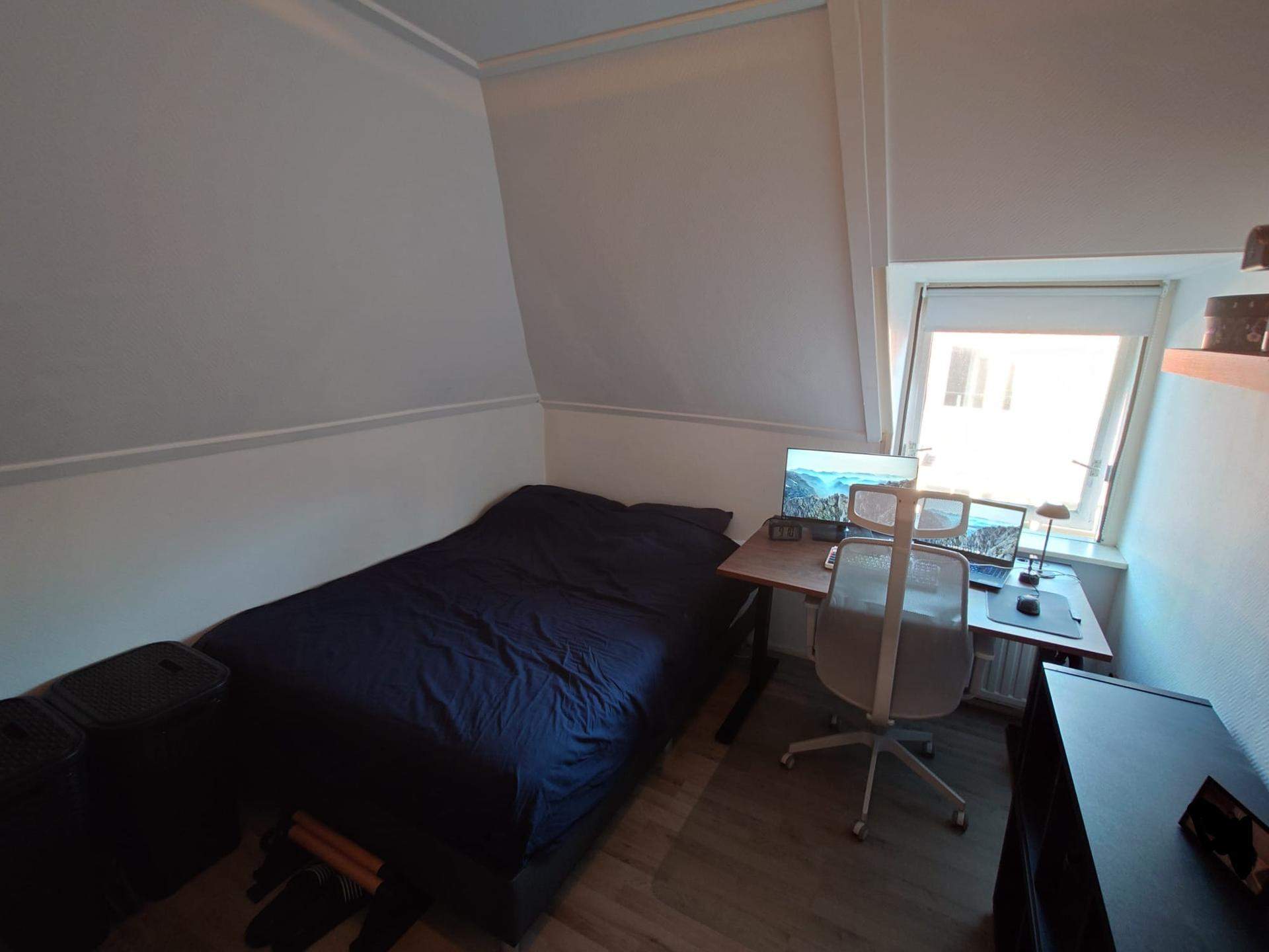 Bild 3 von 6