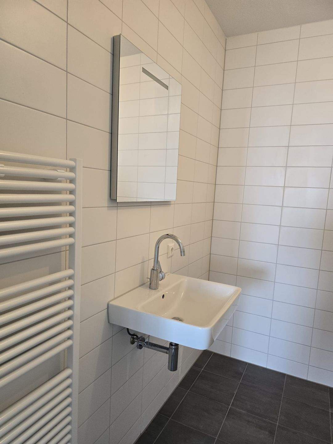 Image 11 of 20