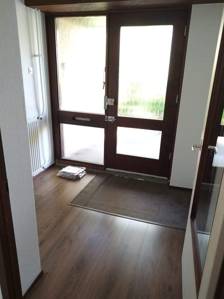 Bild 2 von 25