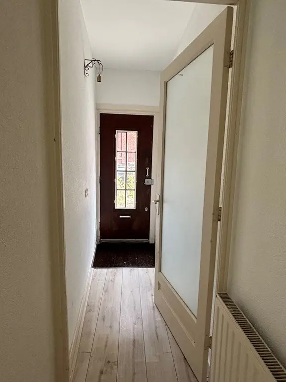 Image 17 of 20
