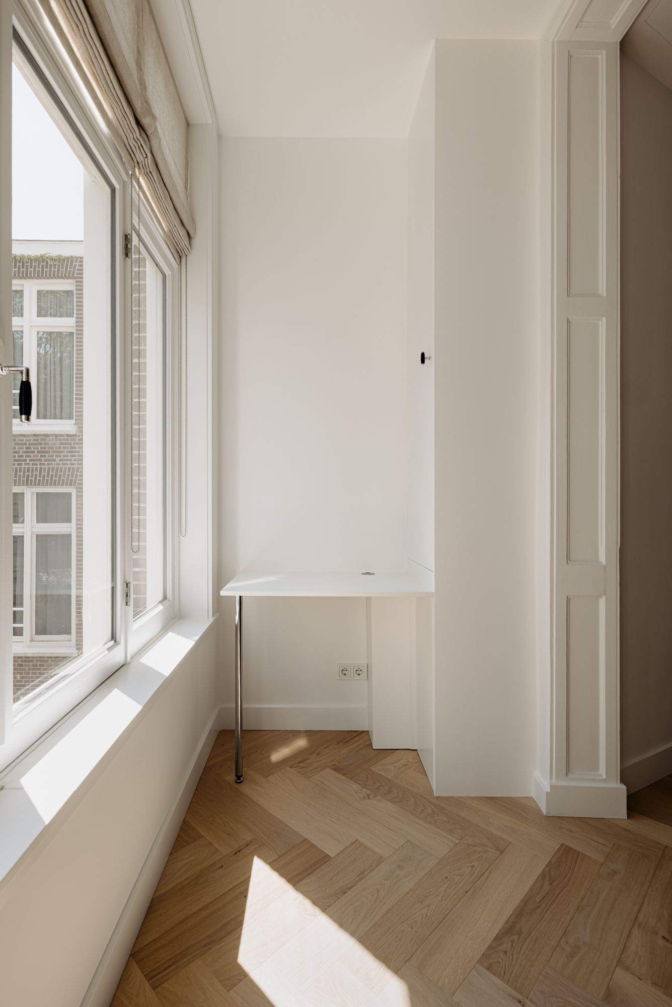 Image 12 sur 24