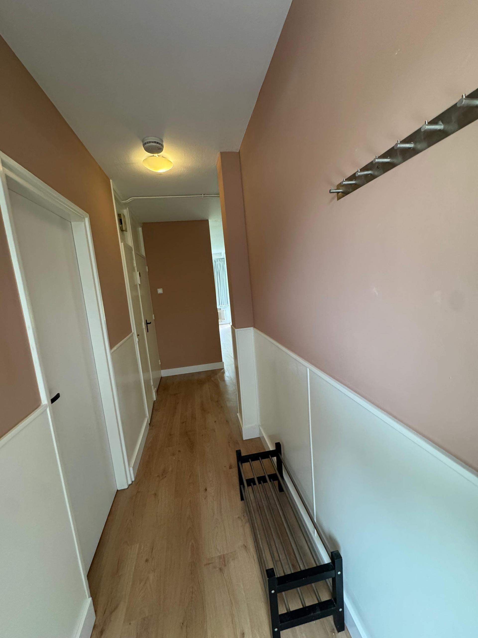 Image 3 of 10