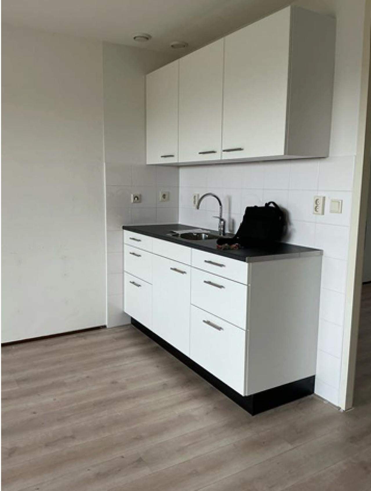 Bild 4 von 9