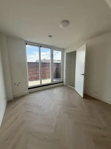 Maison d'angle St Odulphusstraat 2E, Best - À Louer
