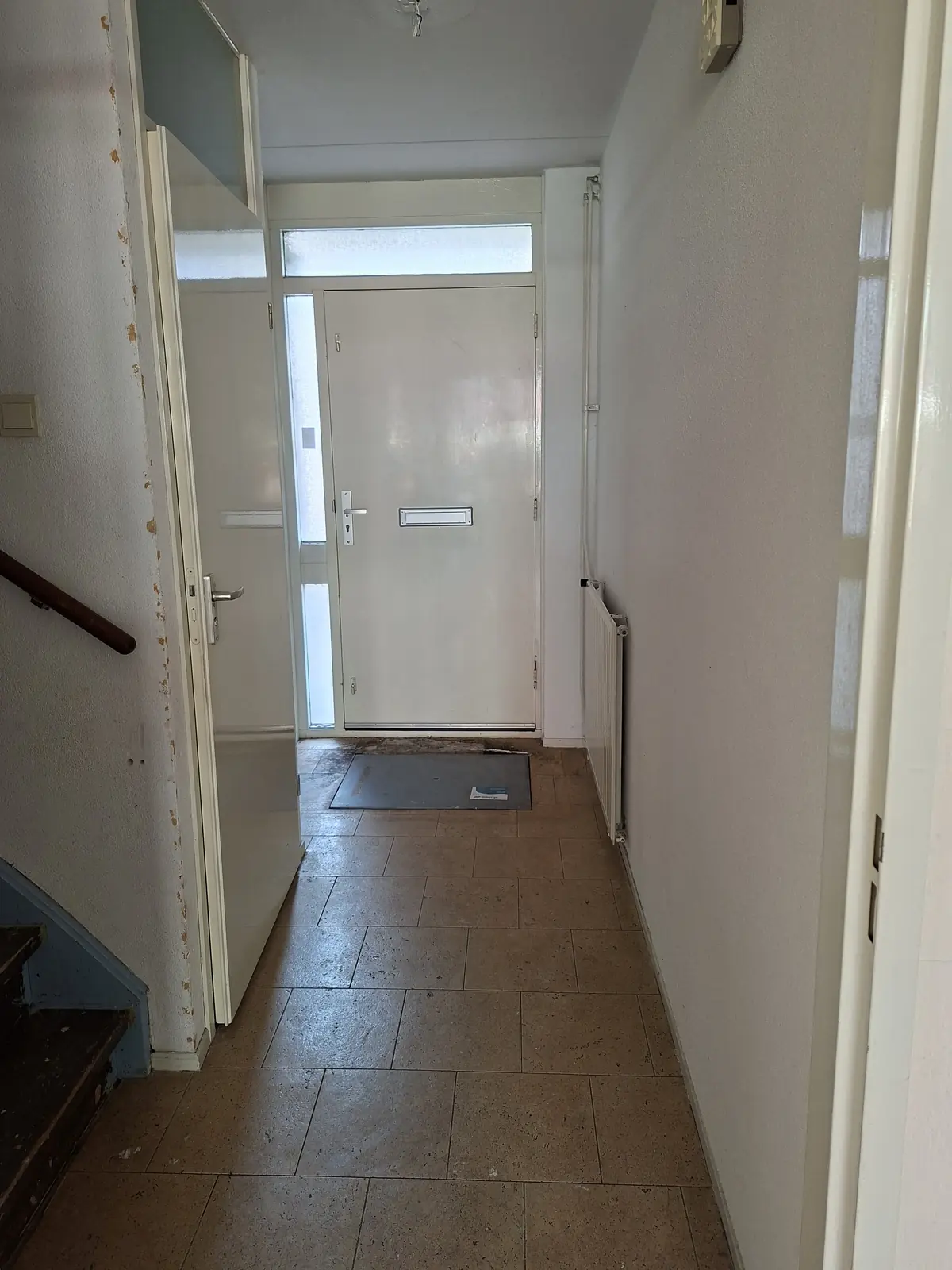 Image 3 of 23