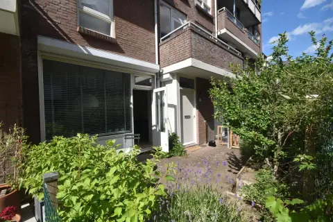Gemeubileerd Tweekamerappartement Antonietenstraat, Maastricht