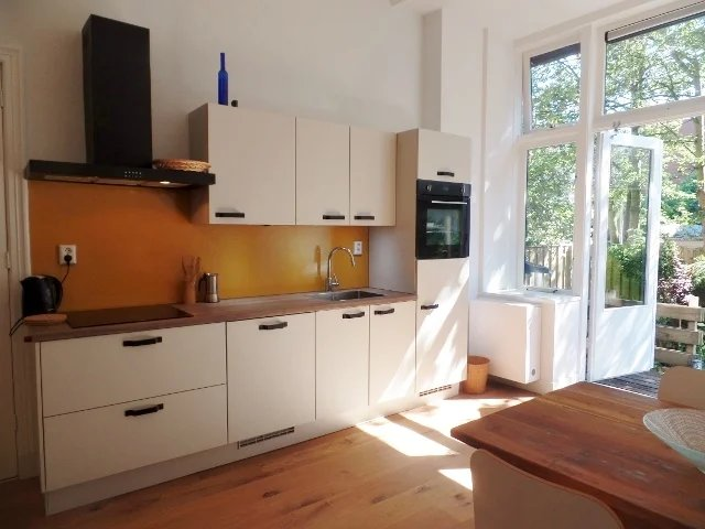 Image 4 of 15