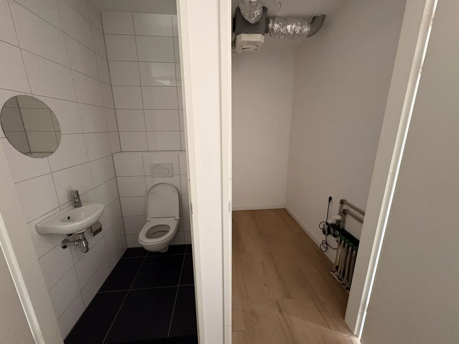 Image 3 of 6