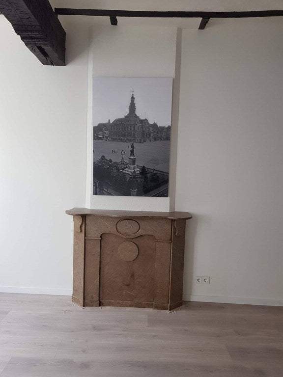 Image 3 of 10