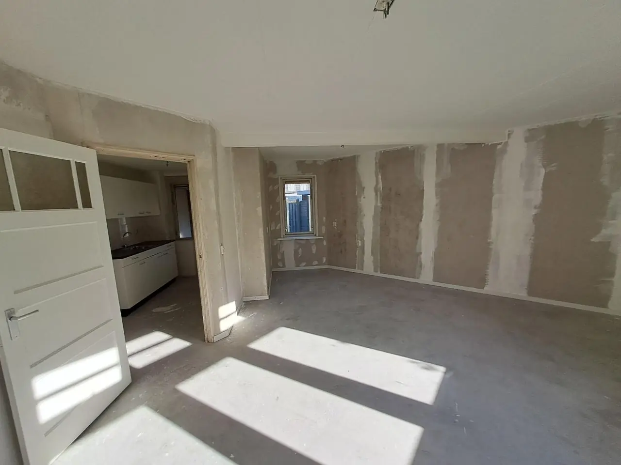 Image 7 of 15