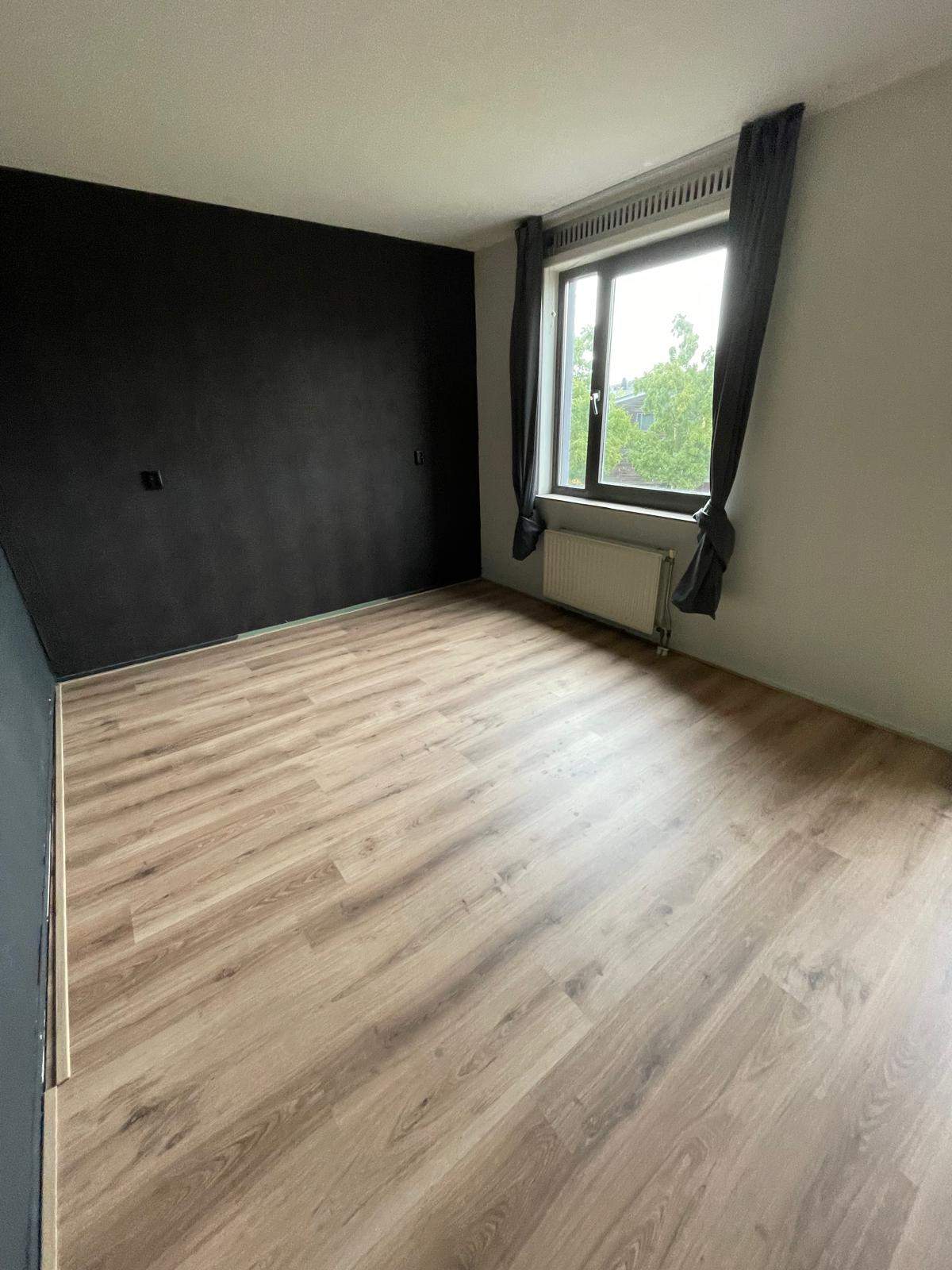 Bild 3 von 12