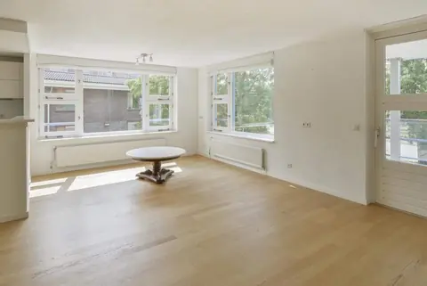 Driekamerappartement Kamerlingh Onneslaan, Badhoevedorp - Te huur