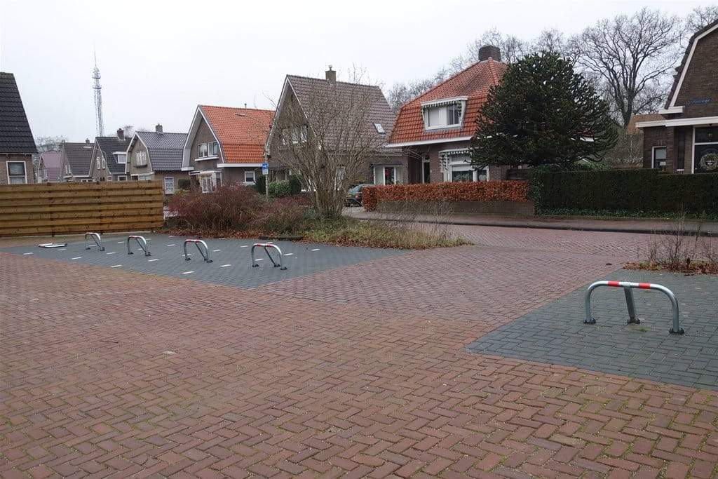 Afbeelding 1 van 6