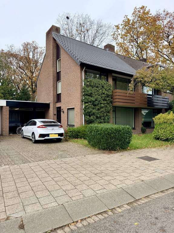 Afbeelding 1 van 52