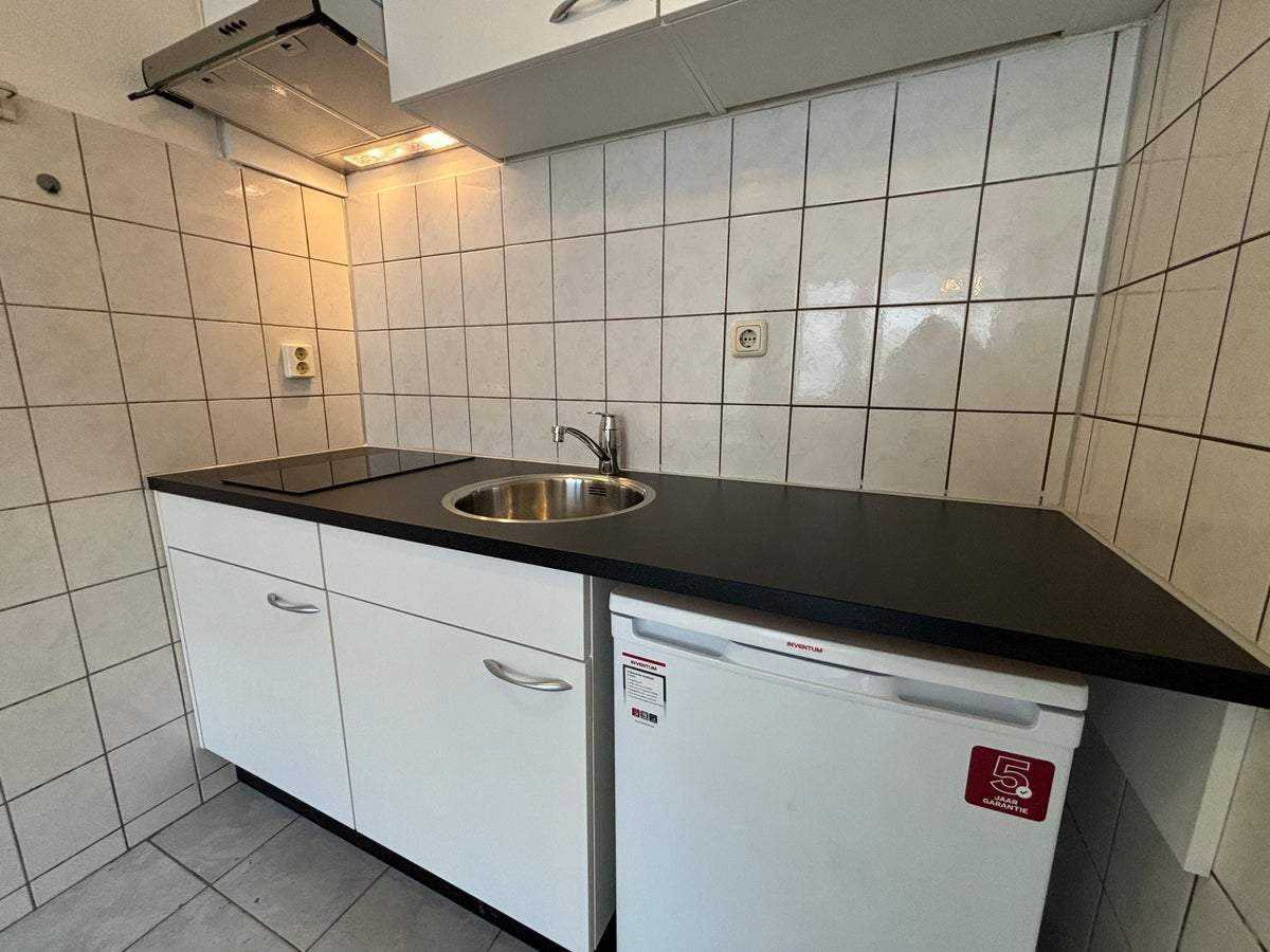 Afbeelding 2 van 6