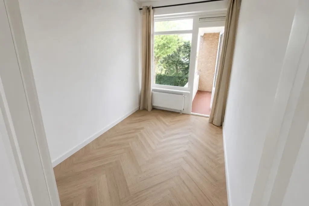 Bild 9 von 24