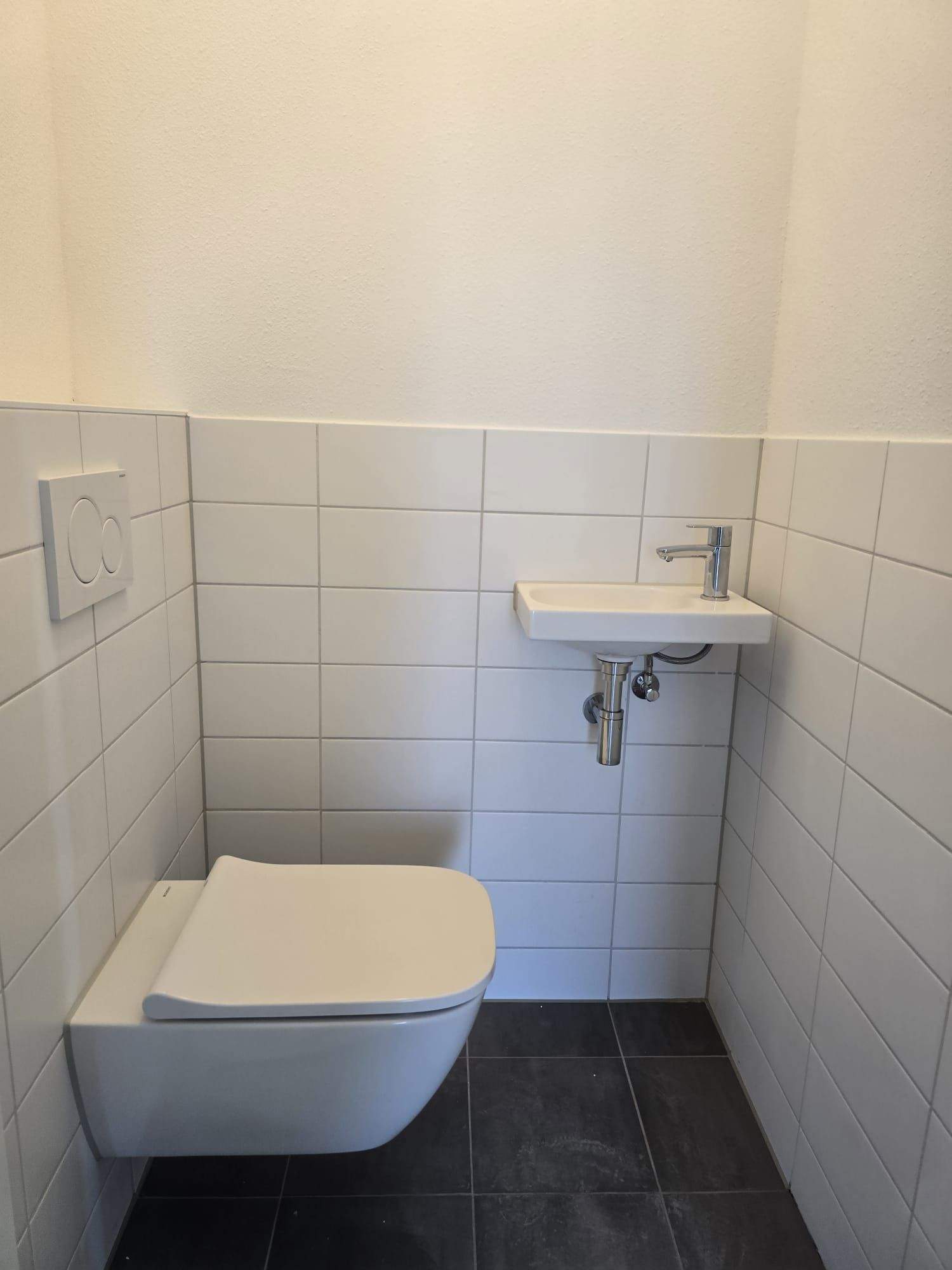 Image 12 of 20