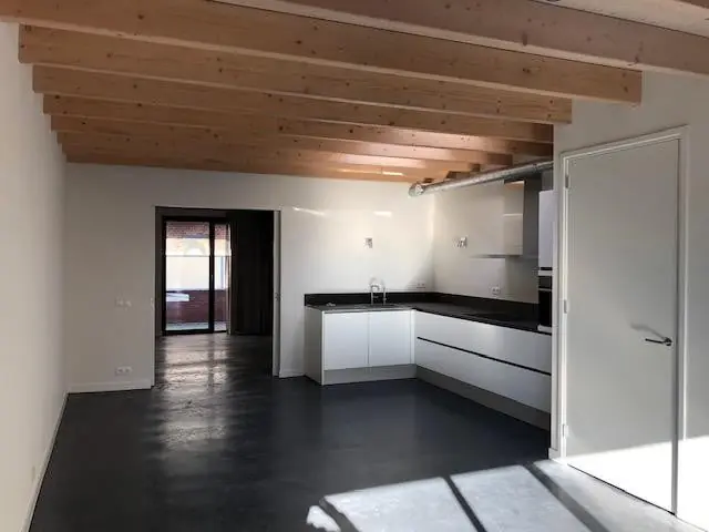 Image 19 of 24
