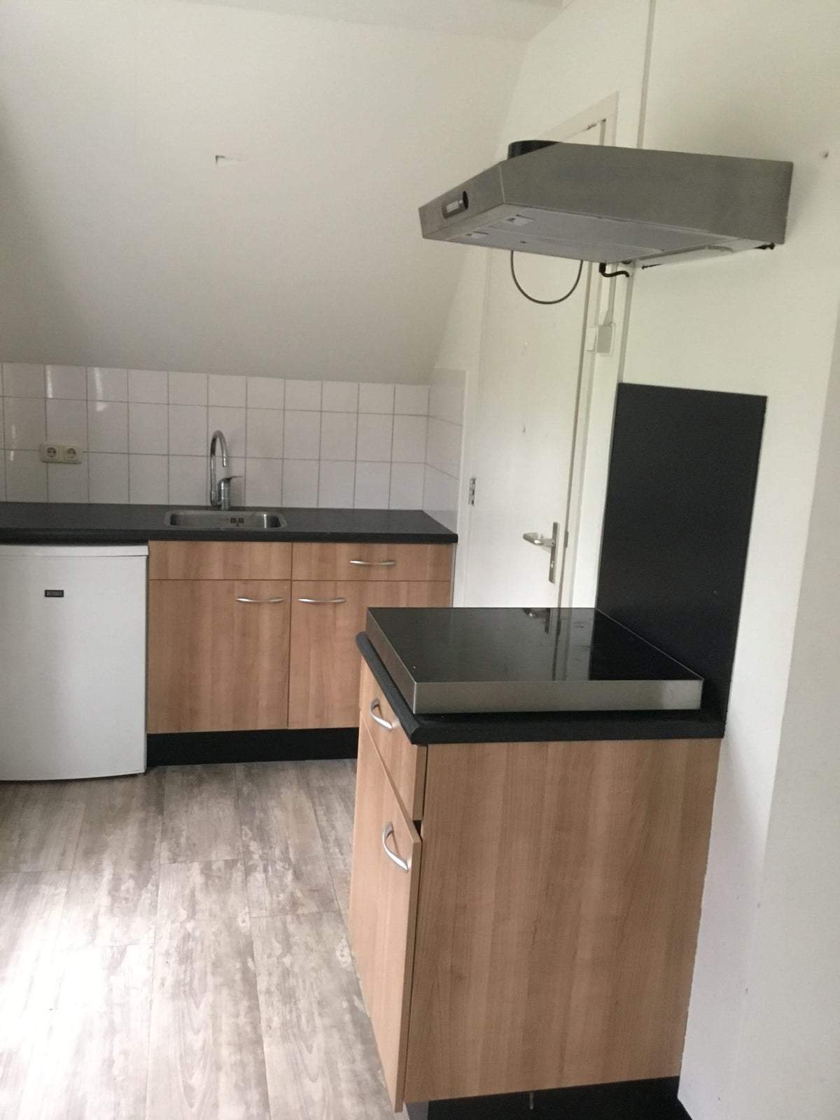 Bild 1 von 3