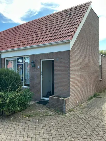 3-kamerwoning met tuin, Wakerdijk 41, Purmerend