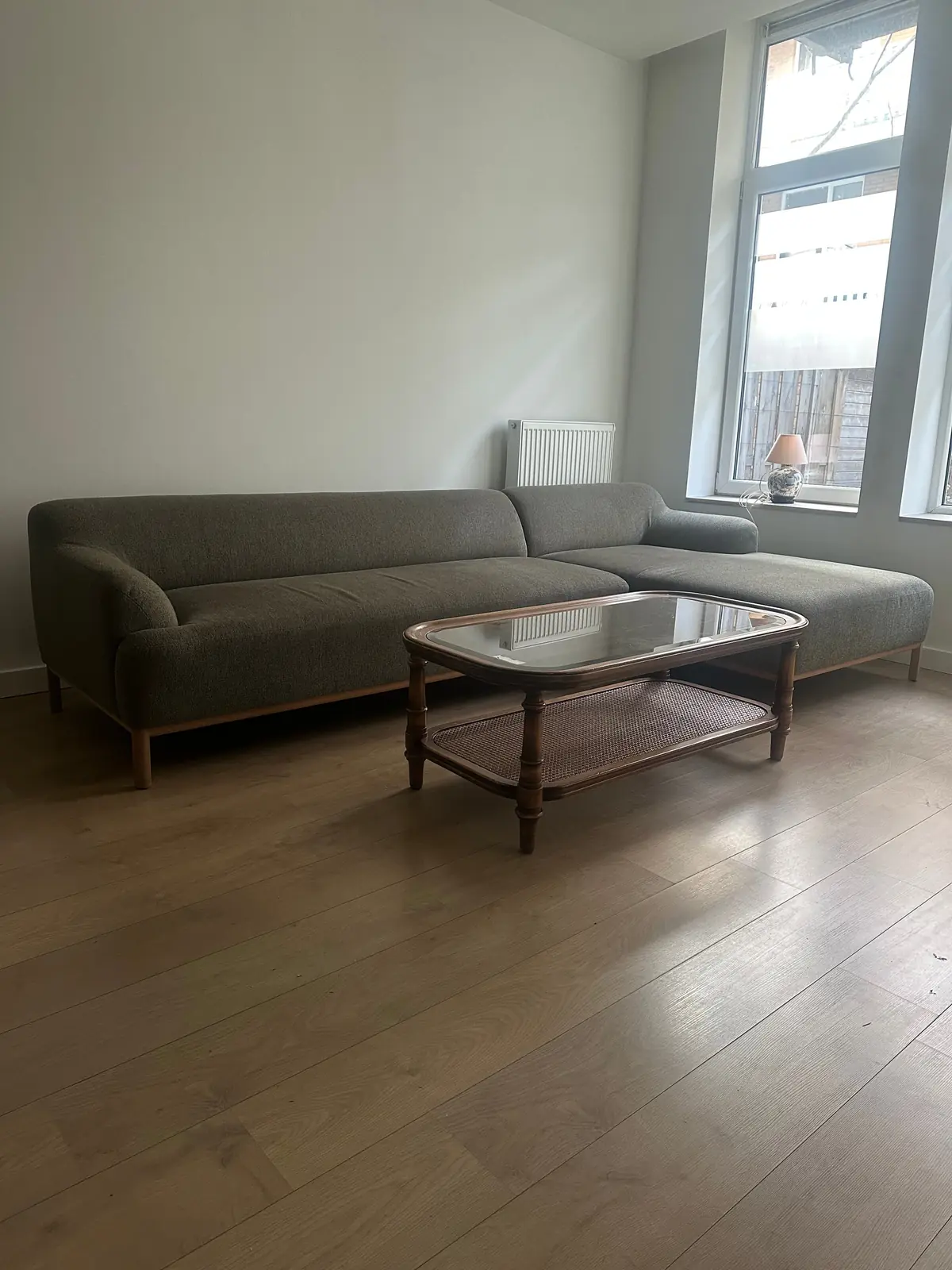 Image 1 of 6