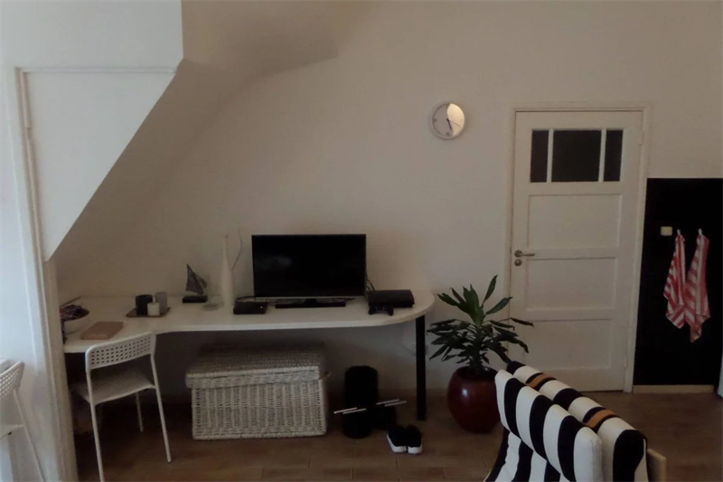Image 2 sur 4