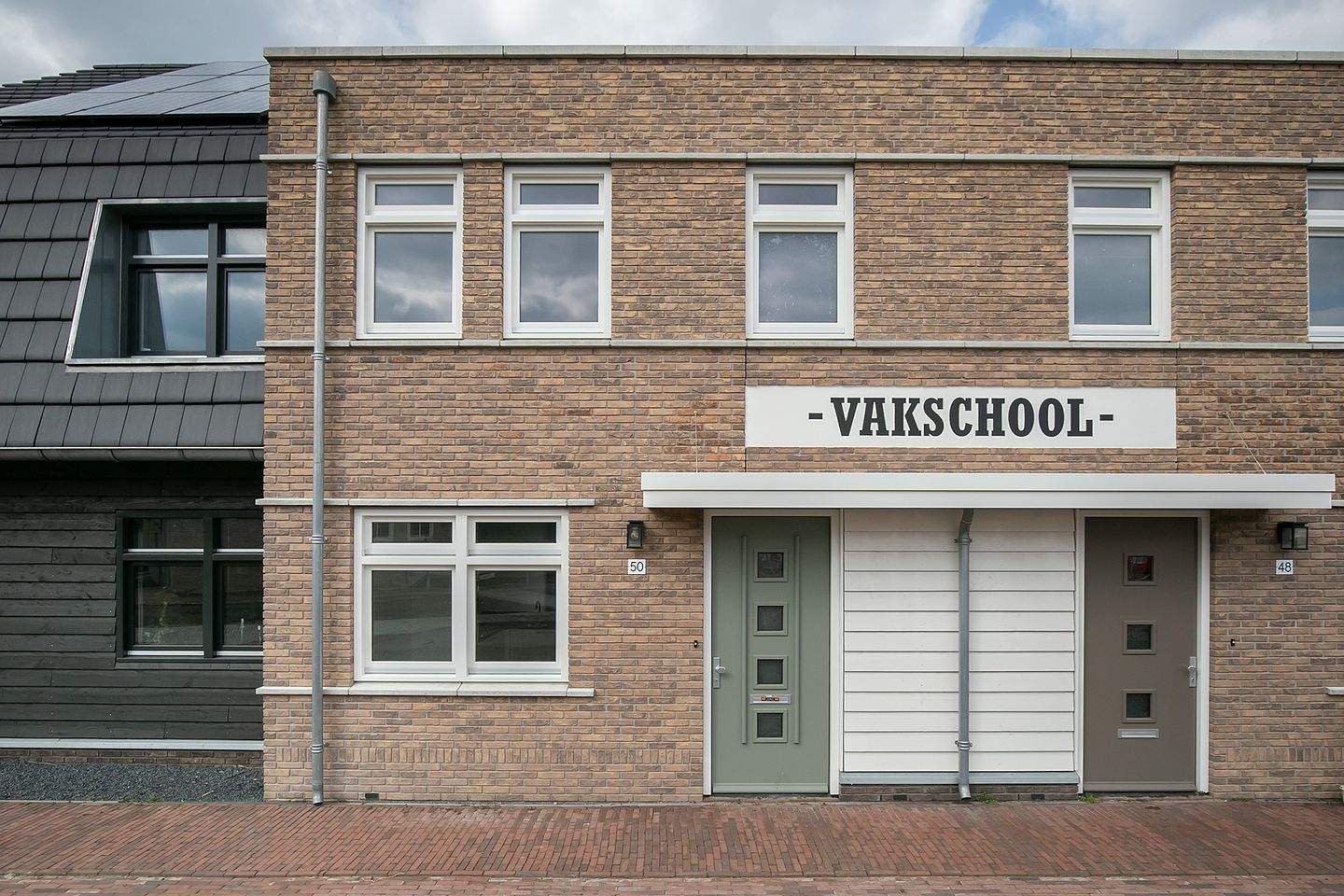 Afbeelding 2 van 12