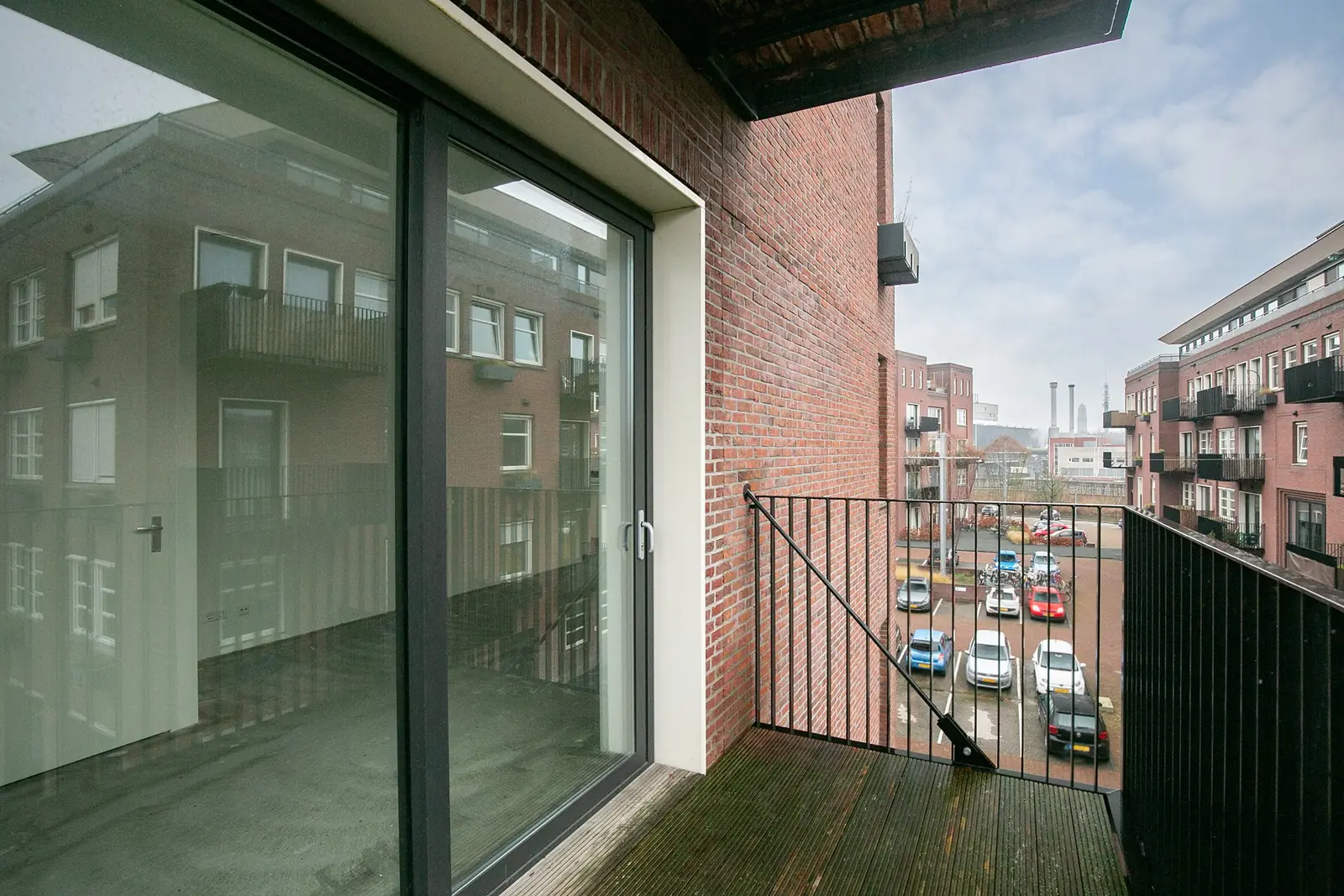 Image 19 sur 24