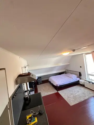 Studio non meublé Venestraat, Nijkerk - À louer