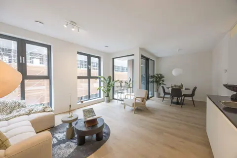 Apartamento de 2 Habitaciones Houthavenkade, Zaandam - En Alquiler