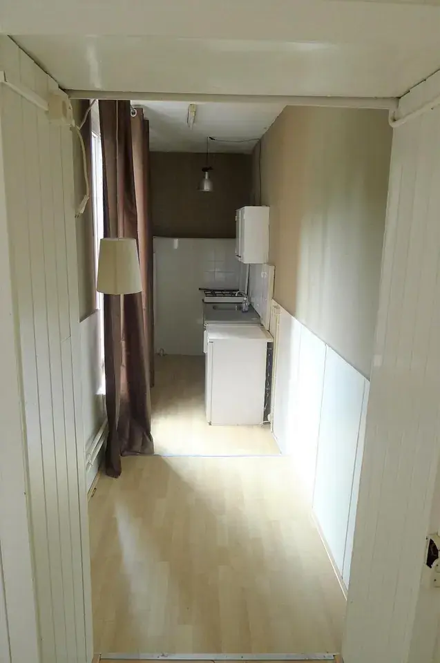 Image 10 of 10