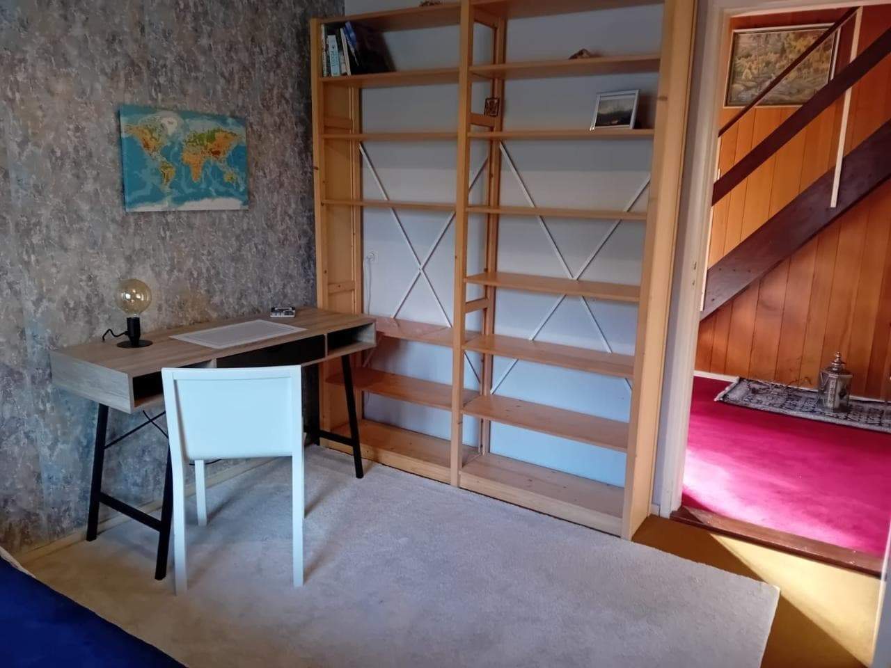 Image 2 of 9