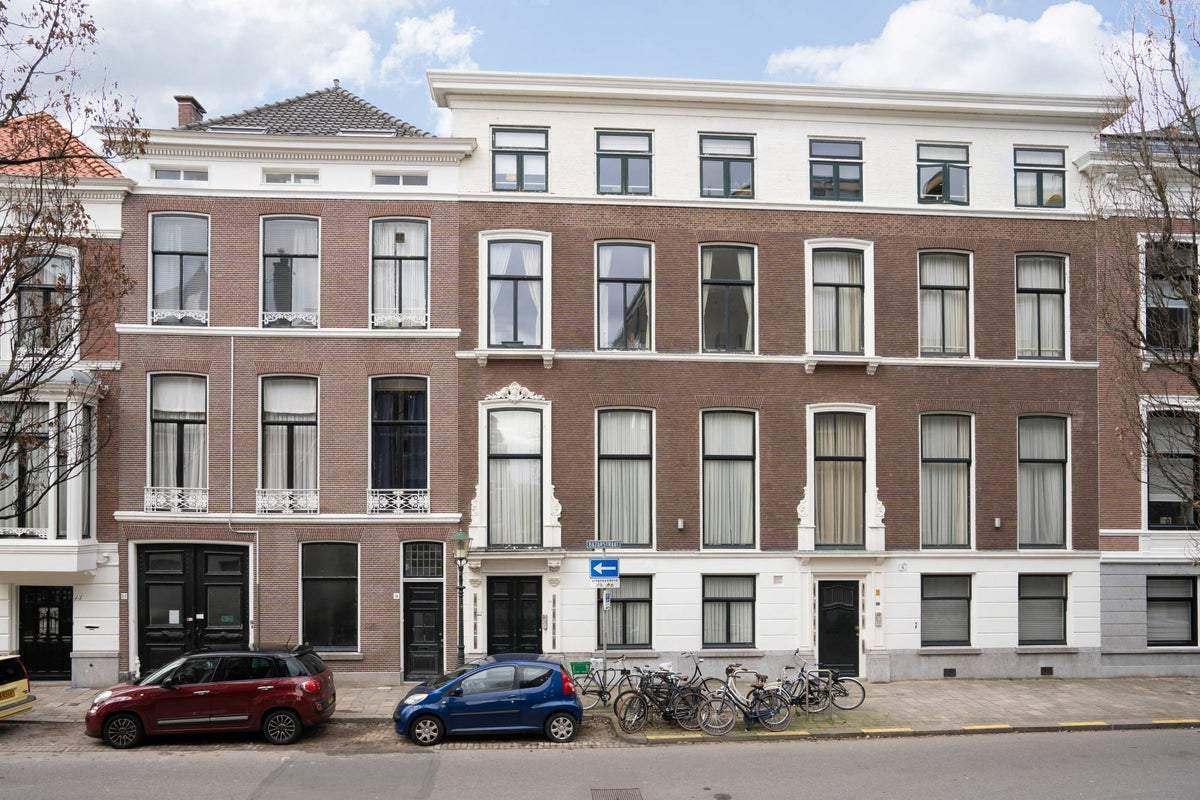 Afbeelding 2 van 6
