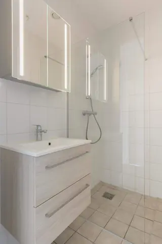 Appartement Deux Chambres Laakhaven-West, Den Haag - À Louer