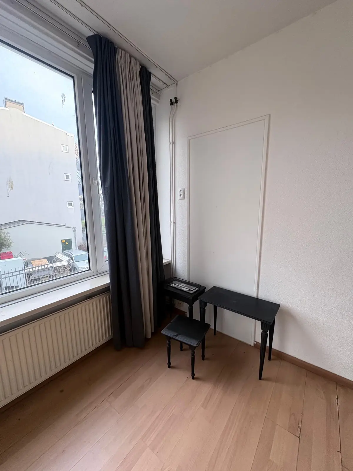 Room Leyweg, Den Haag - For Rent