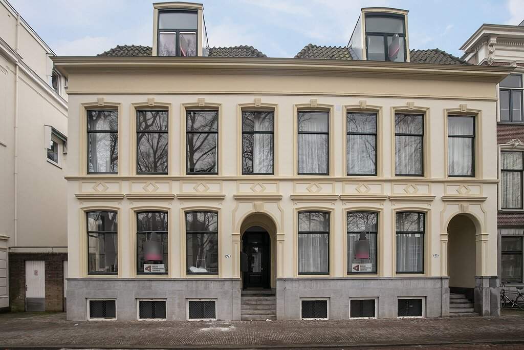 Bild 1 von 12