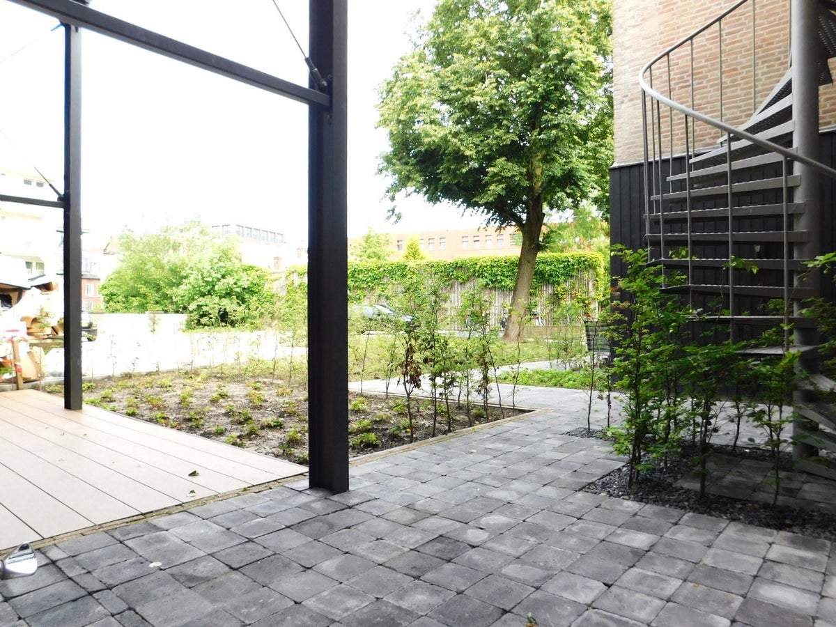 Bild 10 von 15