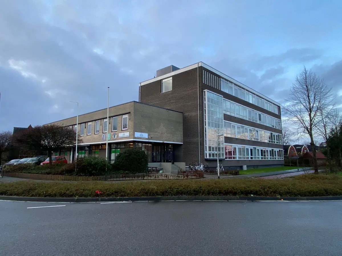 Afbeelding 1 van 9