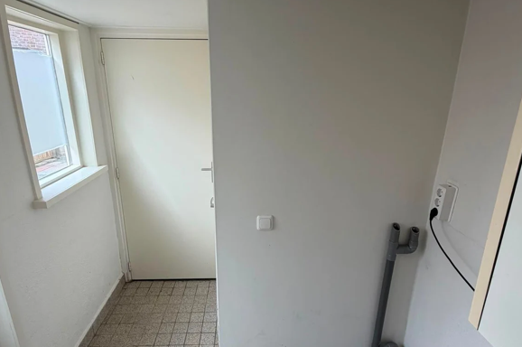Image 7 of 10