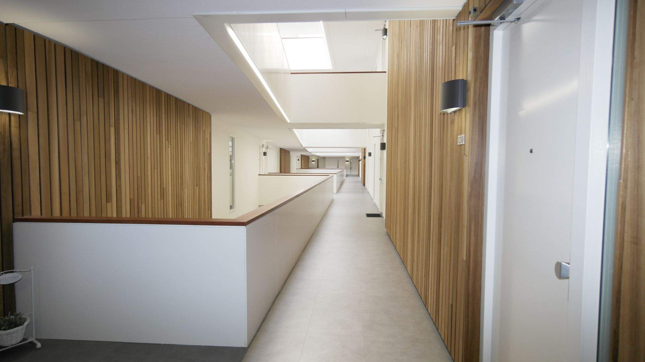 Image 6 of 6