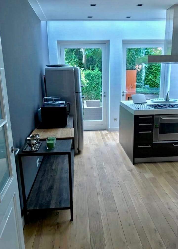 Bild 12 von 25