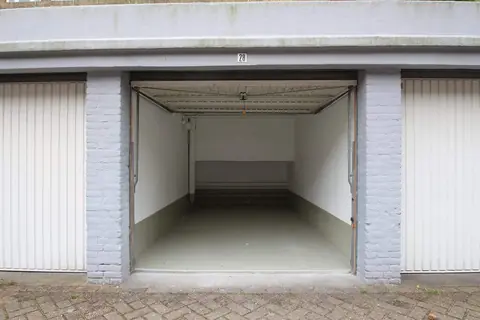 Garage Van Akenstraat 18, Den Haag - Zur Miete