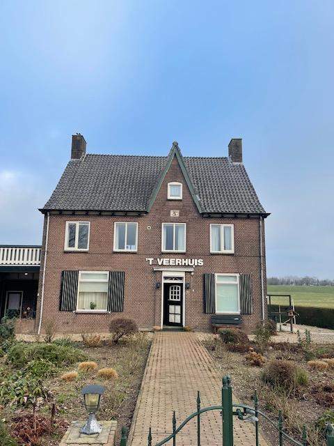 Afbeelding 1 van 12