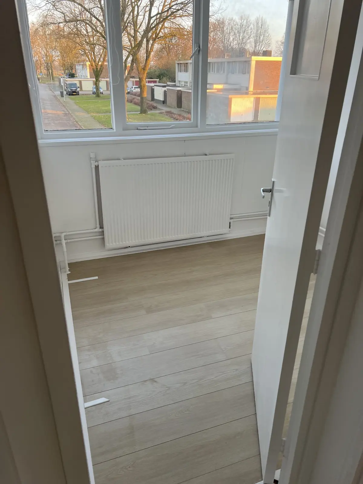 Image 2 of 5