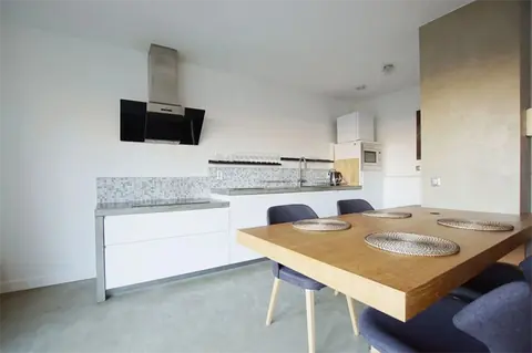 Apartamento de 3 habitaciones en Oppert, centro de la ciudad de Róterdam - En alquiler