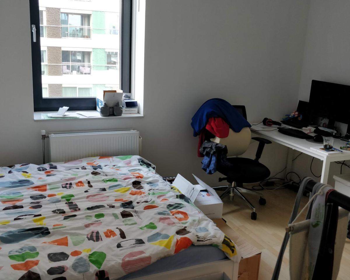 Image 1 sur 2