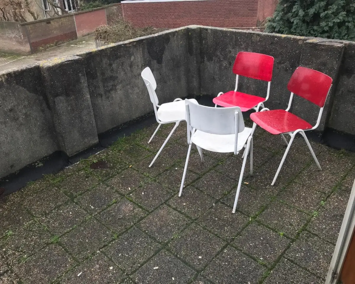Image 5 of 5