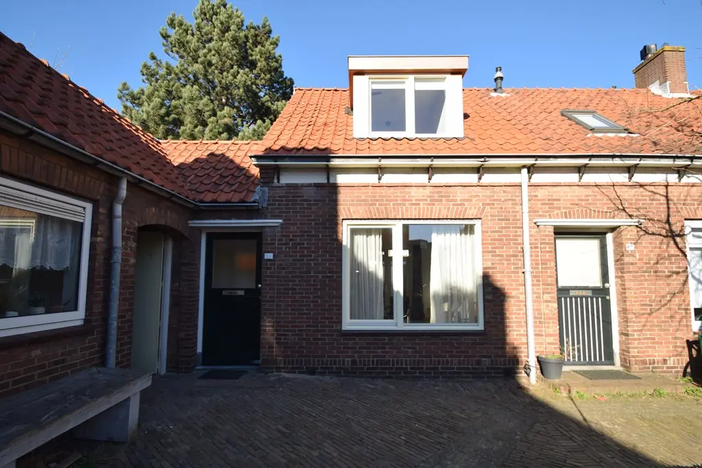 House Grensstraat, Beverwijk - For Rent